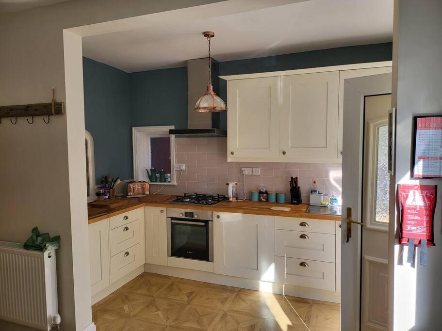 Villa Sunbeams And Ice Creams Scarborough Esterno foto